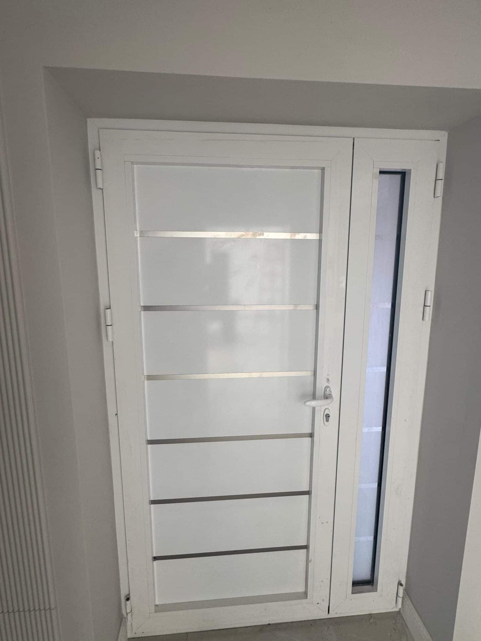 64fb84d1-518a-4745-bb28-5968855e604e Aluminijumska bela ulazna vrata Elvial 4600, 100x200 - Slika 1
